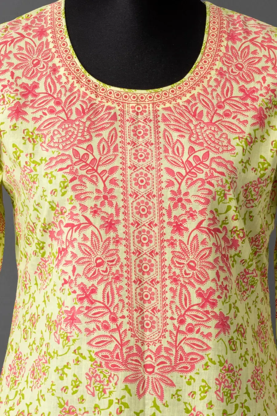 WhatsApp Image 2025-11-17 at 06.26